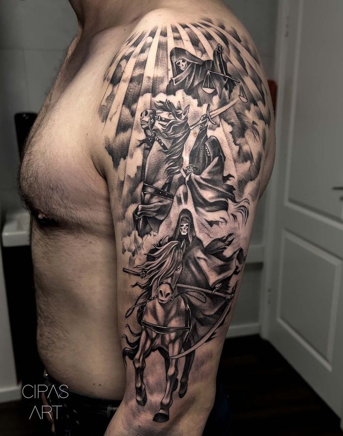 Four horsemen shoulder piece